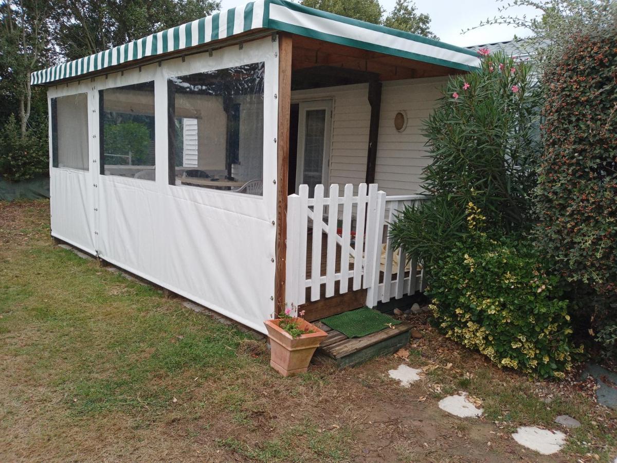 Mobil Home Dans Parc Residentiel Loisirs Talmont-Saint-Hilaire Exterior photo